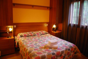  Camping El Roble  Вальдерробрес